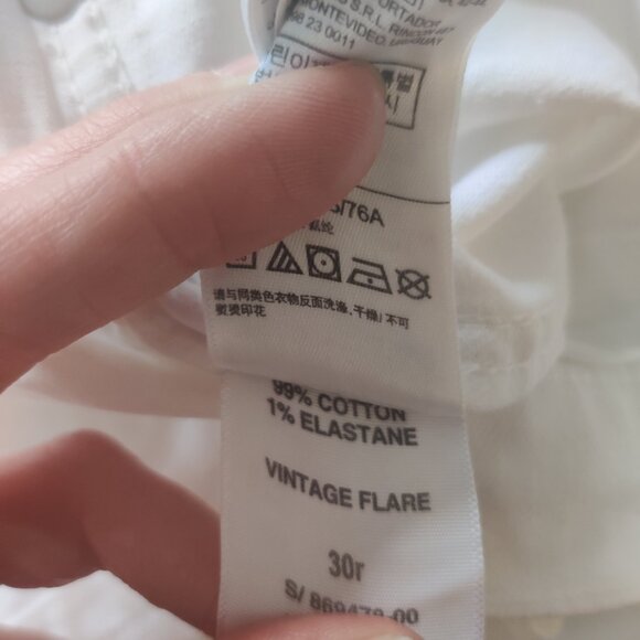 *LIKE NEW* GAP High Rise Vintage Flare White Denim Jeans Size 30 / 10R - Picture 6 of 6